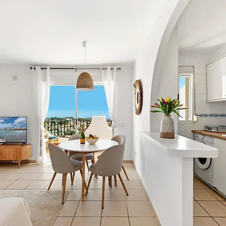 Casa Bellevue, Pools, Terrace, Views * كاليبي