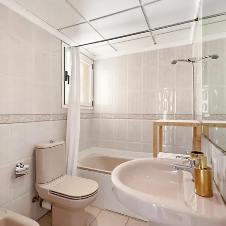 Casa Bellevue, Pools, Terrace, Views شقة