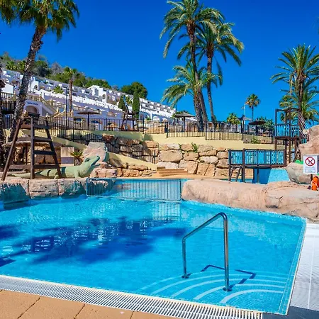 Casa Bellevue, Pools, Terrace, Views كاليبي