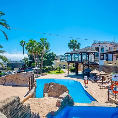 Casa Bellevue, Pools, Terrace, Views شقة كاليبي